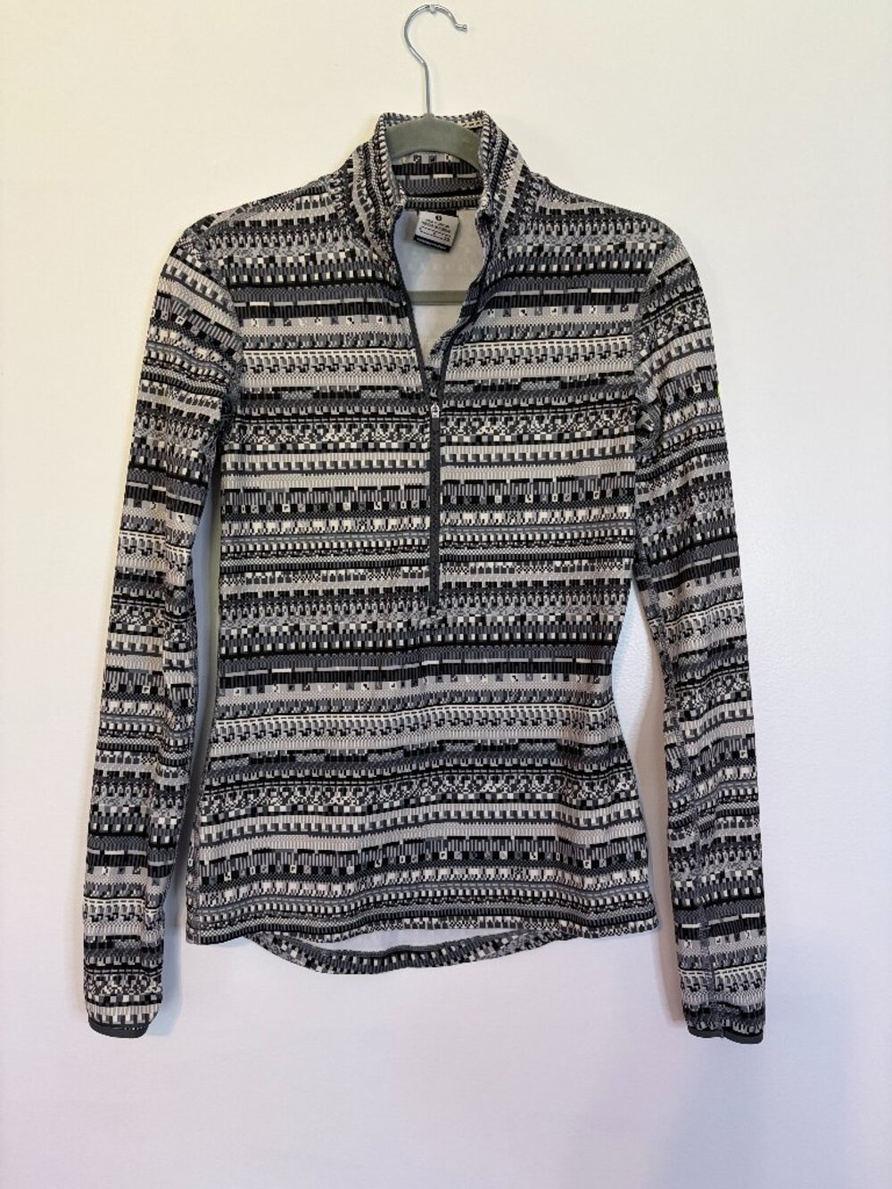 Nike Pro Warm Dri-FIT "8-Bit" Geometric Half-Zip Long-Sleeve Pullover
